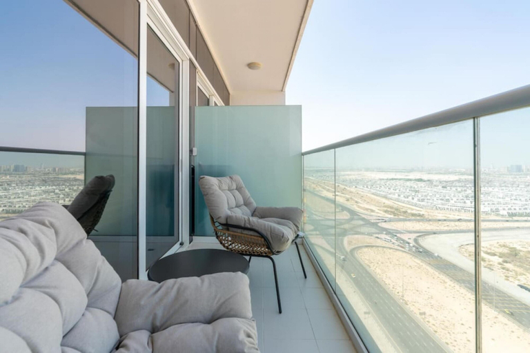 Room 4, Elegant Studio at Damac Hills Carson B, Dubai