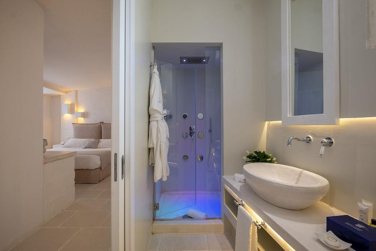 Bathroom 3, Baglioni Masseria Muzza Resort & Spa, Lecce
