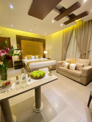 Others 5, Raihana Plaza, Jeddah