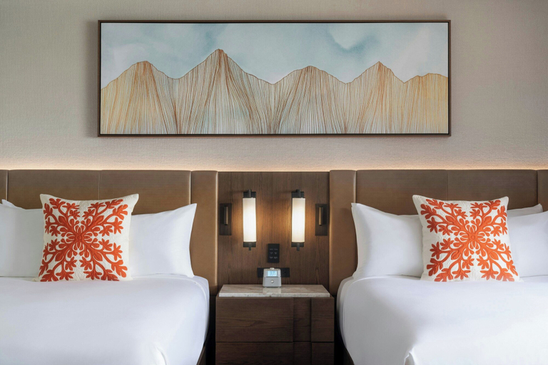 Bedroom 3, Mauna Kea Beach Hotel, Autograph Collection, Hawaii