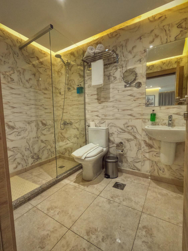 Bathroom 5, Grand Season hotel, Aqaba