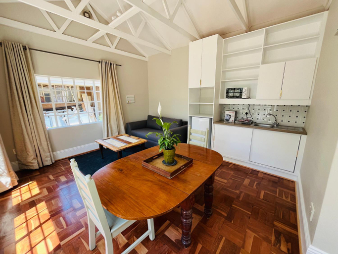 Others 4, The Franklyn Parkview, City of Johannesburg