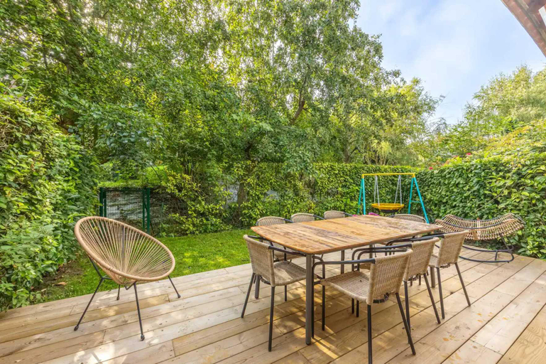 Exterior view 4, Charming house with garden in residence with pool, Calvados