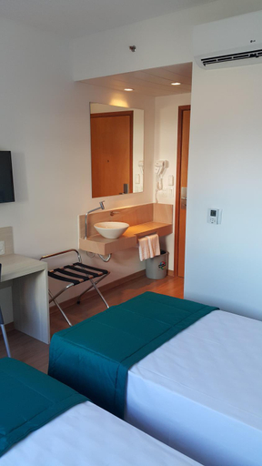 Bedroom 3, Go Inn Vitoria, Vitoria