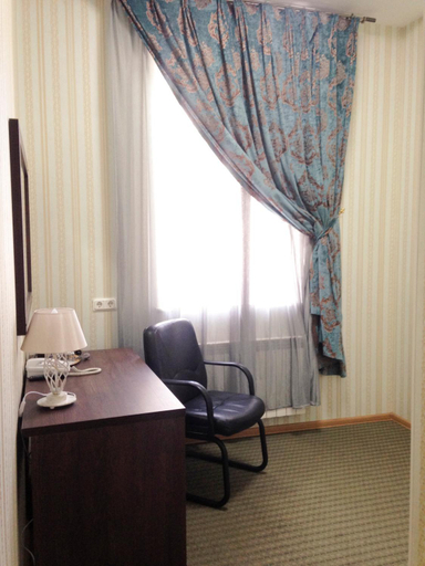 Others 3, Hotel Shanghai, Sankt-Peterburg gorsovet