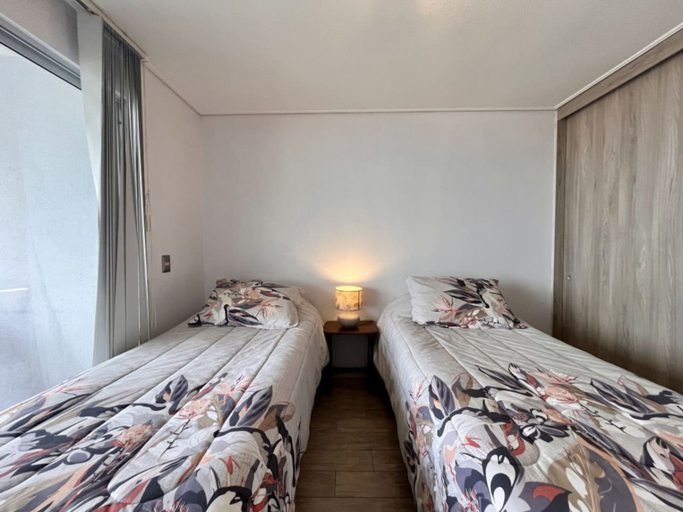Room 4, Luminous Bellavista Sector 5 Laundry Parking Wifi, Valparaíso