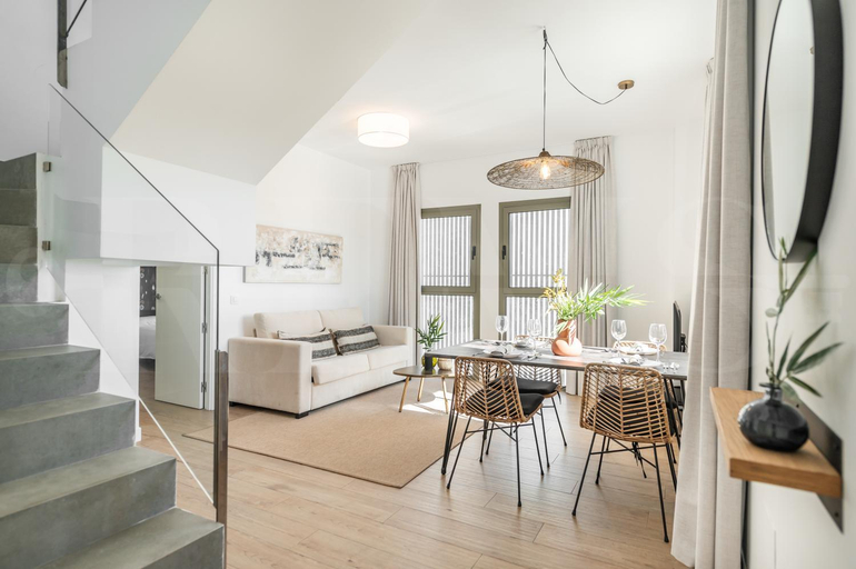 Bedroom, Spacious apartment & private terrace by REMS, Málaga