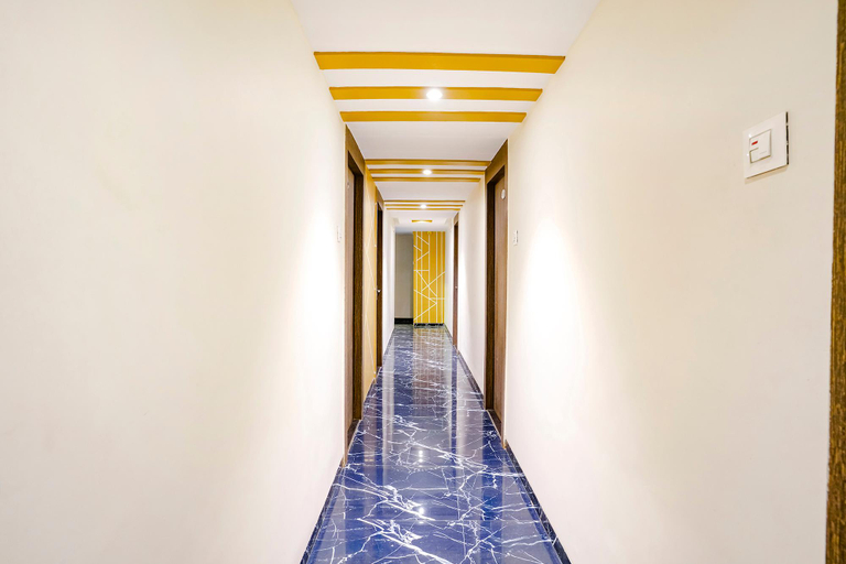 Public Area 2, Hotel Shalimar, Mumbai Suburban