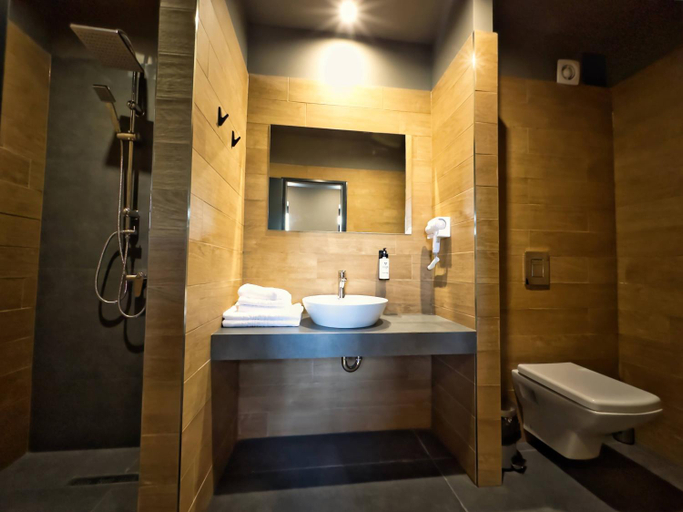 Bathroom 3, VIGOR Hotel, Haskovo