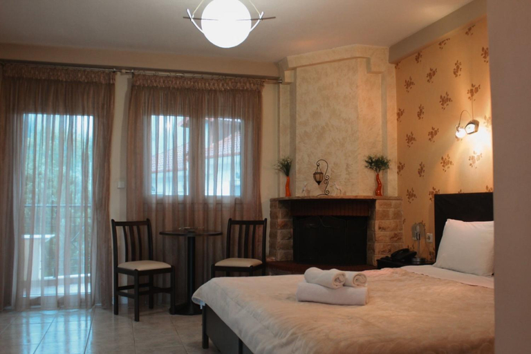 Others 4, Enastron Hotel, Central Macedonia