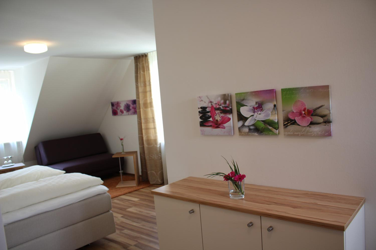 Bedroom 3, Hotel Rebstockle, Bodenseekreis