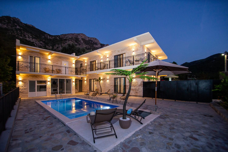 Others 2, Stone Villa with pool Montenegro Star