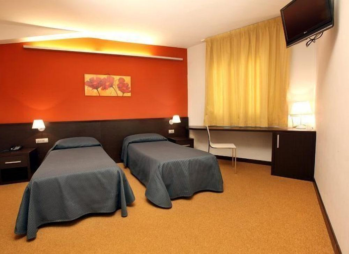 Bedroom 2, Miramonti, Potenza
