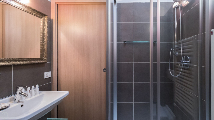 Bathroom 4, Italianway Easy - Savona 108, Milano