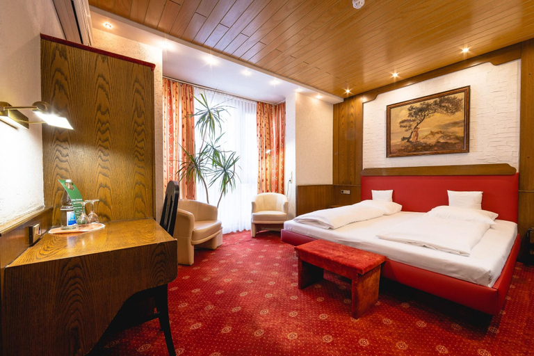 Bedroom 3, AAAA Hotelwelt KUBLER, Karlsruhe
