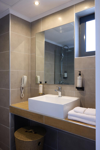 Bathroom 4, Blue Bay, South Aegean