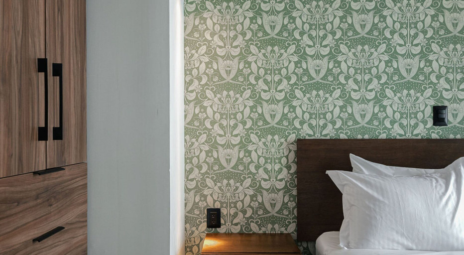 Room 2, Botanic Loft Stylish Cozy Retreat w Kitchen Private Bath, Mexico City