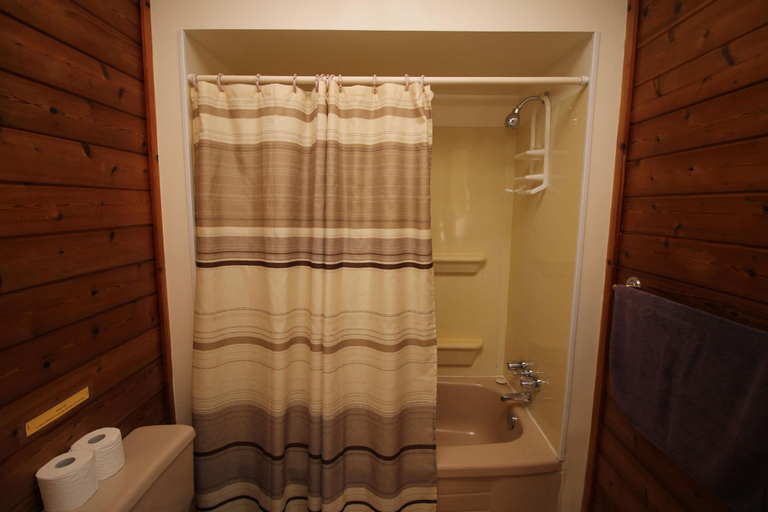 Others 4, 3 Bdrm Country Cottage - Main House - Rosewood Cottages, Bruce
