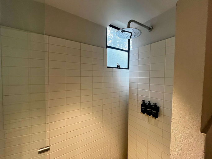 Room 4, w Radiant 2BR in Roma Norte, Mexico City