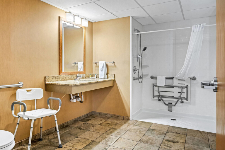 Bathroom 4, Days Inn by Wyndham Helena, Lewis and Clark
