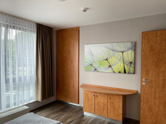 Bedroom 2, Eurostar Hotel, Recklinghausen