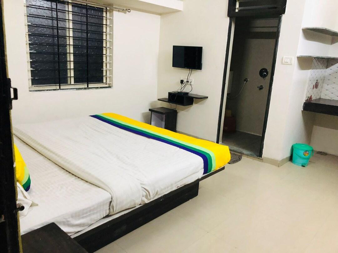 Bedroom 2, Hotel royal palace , Indore
