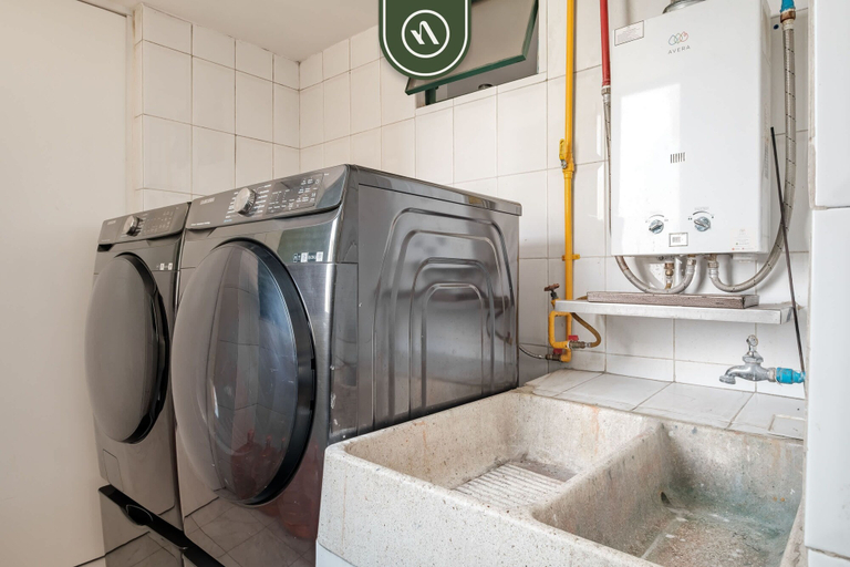 Room 5, Campos Eliseos 75 PH, Naucalpan de Juárez