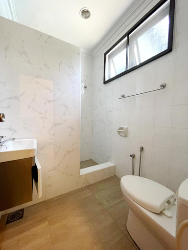 Bathroom 2, A'FAMOSA Pool Villa by S&T Homez, Alor Gajah