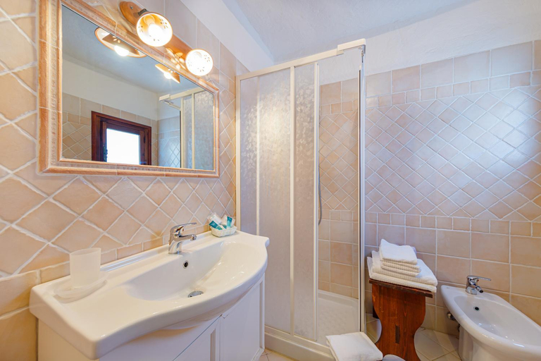 Bathroom 5, Hotel Mare Blue, Olbia-Tempio