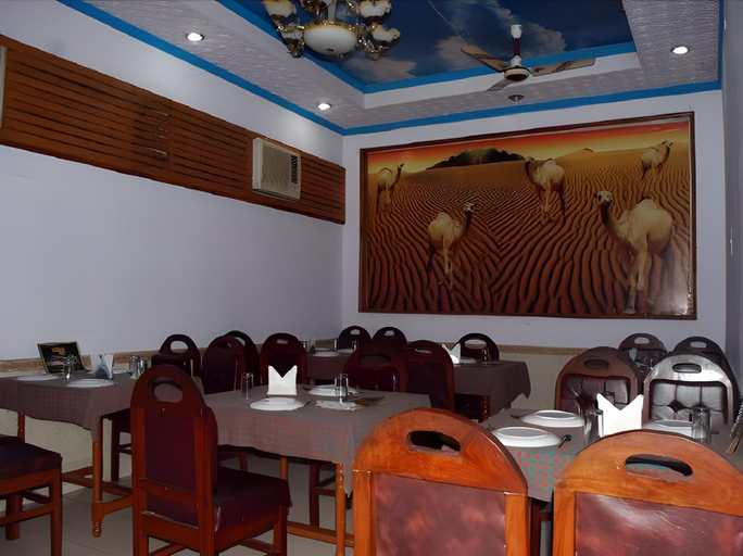 Food & Drinks 5, Hotel Goverdhan Tourist Complex, Agra
