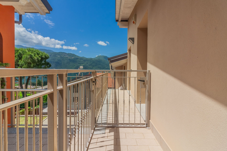 Room 4, Magic Lake View in Lierna, Lecco