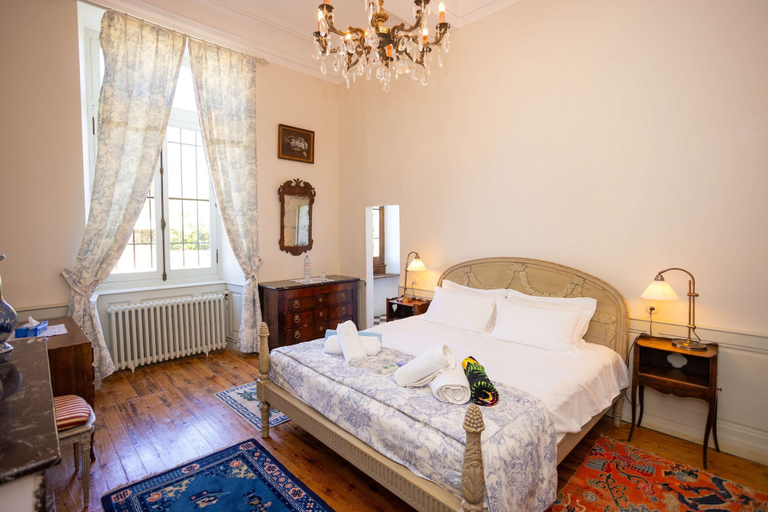 Room 2, 18th Century Ch Teau With Stunning Pool Gardens, Haute-Garonne
