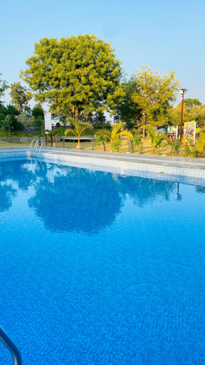 Sport & Beauty 2, Nature Lovers Resort, Indore