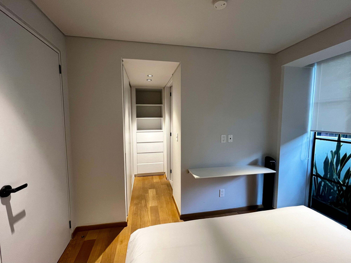 Room 1, w Radiant 2BR in Roma Norte, Mexico City