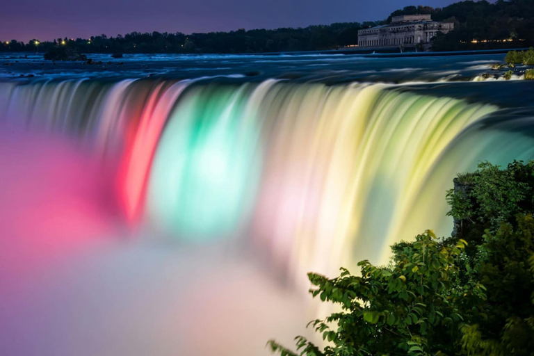 Room 2, Niagara s Nest Comfy 1BR 1BA Close to the Falls, Niagara