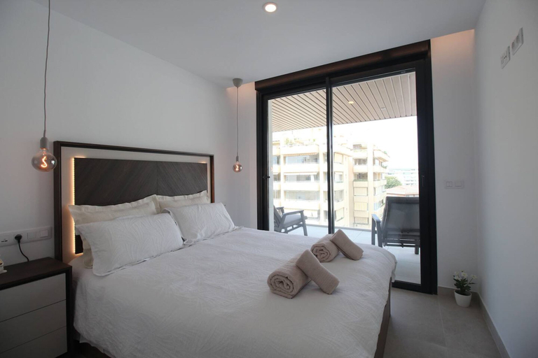 Room 5, Happy Travel Jade Tower, Málaga