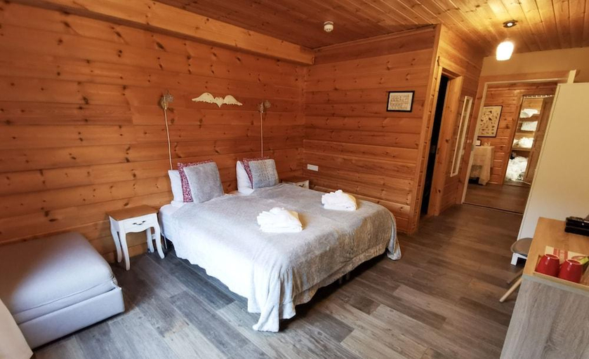 Others 5, Hotel Stundarfridur, Helgafellssveit