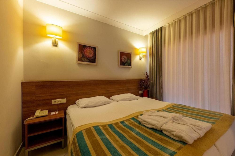 Bedroom 4, Viking Express Hotel, Kemer