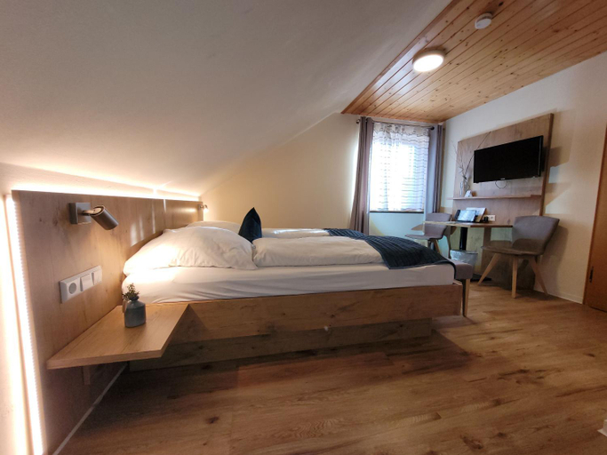 Bedroom 2, Stahlecker Hof, Reutlingen