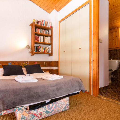Room 3, Les Soldanelles in Le Tour Argenti re, Haute-Savoie