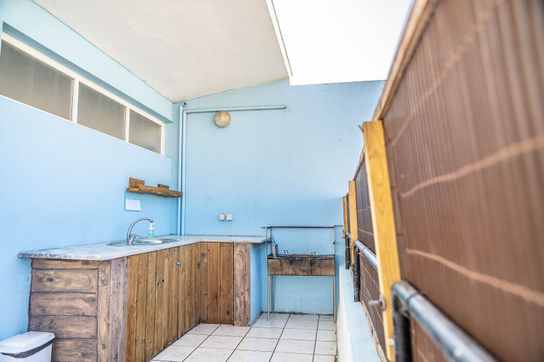 Room 5, Mar Alta - Portinho da Areia, Peniche