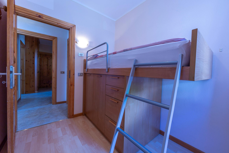 Room 5, Paradiso Ski in - Ski out Mt 50, Sondrio