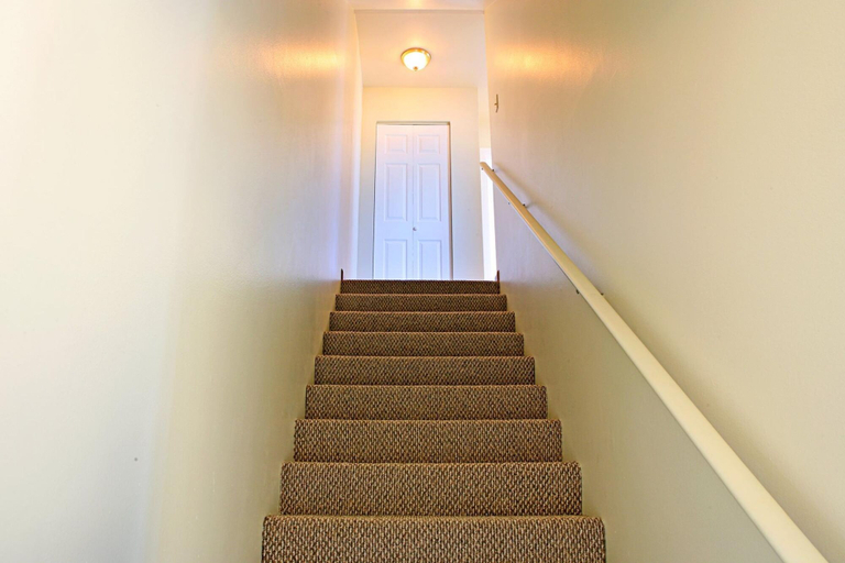 Room 4, Top Town Condo at Maris Stella, Grays Harbor