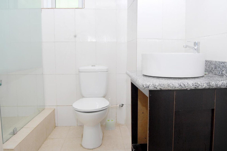 Bathroom 3, Water Ripples Hotel Royale, Eti-Osa