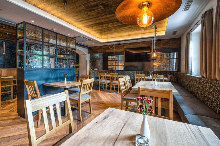 Food & Drinks 4, Bruckenwirt, Hallein