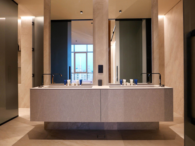 Room 3, High End 4BR Penthouse With Private Pool and Skyline Views, Dubai