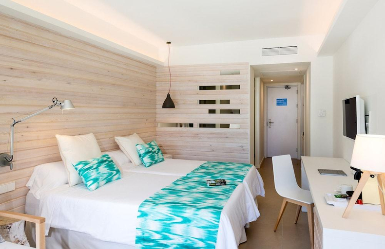 Bedroom 3, FERGUS Style Palmanova - Adults Only, Baleares