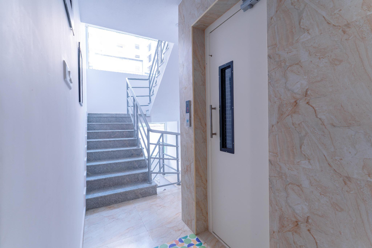 Public Area 2, Treebo Emirates Suites Indiranagar, Bangalore
