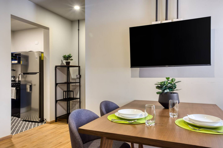 Room 3, Bright Condesa - Modern 2BR in Mexico, Mexico City