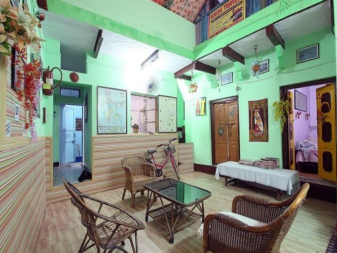 Public Area 5, Suraj Guest House, Varanasi